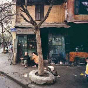 Street life 01_Hang Dau Street